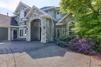 2349 135A STREET - thumbnail 3