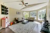 2155 156 STREET - thumbnail 4
