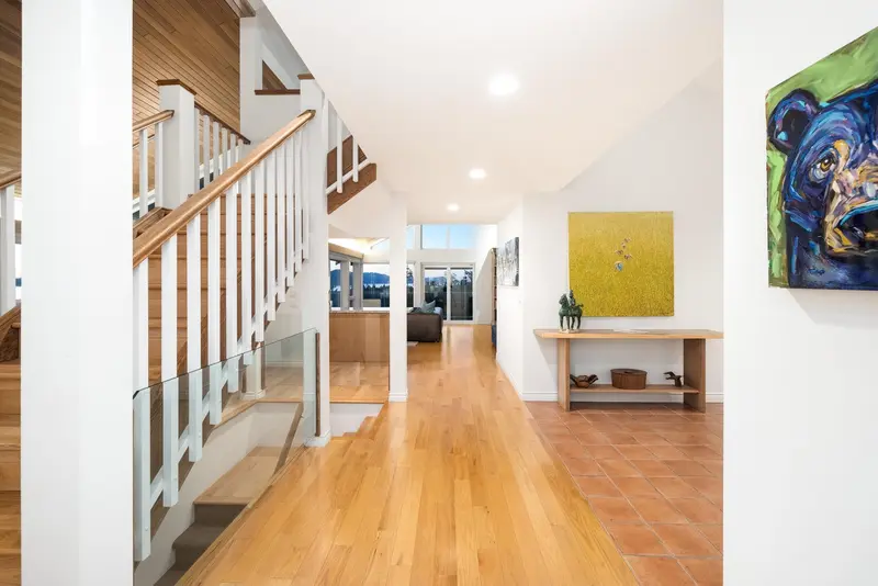 10339 SUNSHINE COAST HIGHWAY - photo 4 of 25