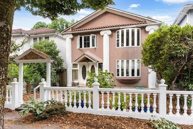 5263 WALES STREET - photo 1 of 25