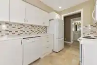 301 15317 THRIFT AVENUE - thumbnail 9