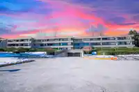 105 15272 19 AVENUE - thumbnail 1