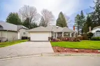 13560 15A AVENUE - thumbnail 1