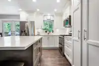 2216 152A STREET - thumbnail 1