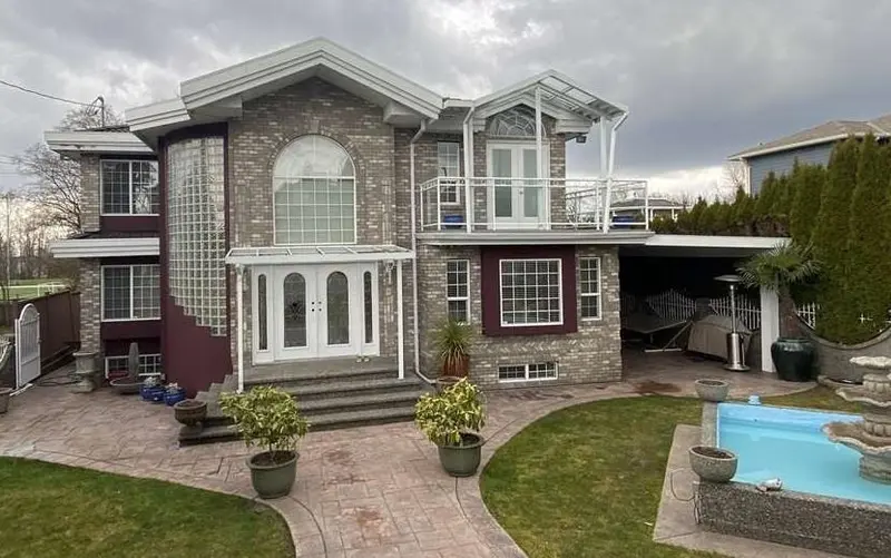 8675 ARMSTRONG AVENUE - photo 1 of 25