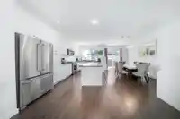 8 16357 15 AVENUE - thumbnail 5