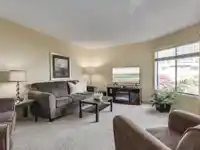 301 1521 BLACKWOOD STREET - thumbnail 2