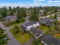 13915 BLACKBURN AVENUE - thumbnail 38