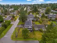 13915 BLACKBURN AVENUE - thumbnail 39