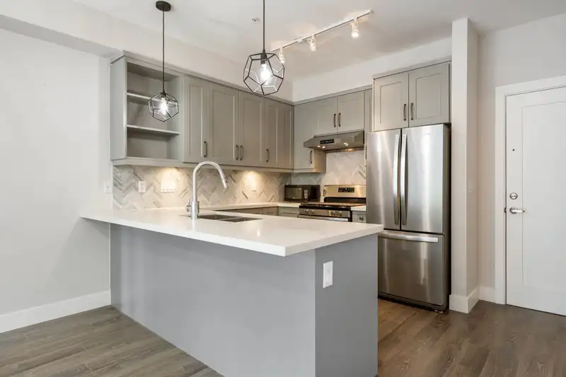 309 14550 WINTER CRESCENT - photo 2 of 40