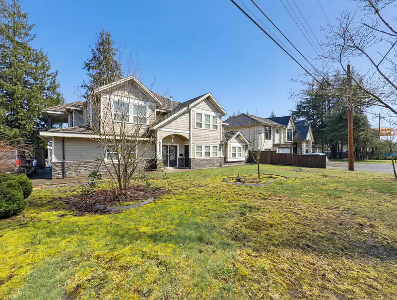 14906 92 AVENUE - photo 4 of 25