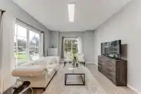 15649 ROSEMARY HEIGHTS CRESCENT - thumbnail 4