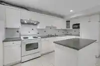 15649 ROSEMARY HEIGHTS CRESCENT - thumbnail 31