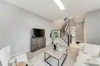 15649 ROSEMARY HEIGHTS CRESCENT - thumbnail 6