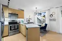 26 2678 KING GEORGE BOULEVARD - thumbnail 4