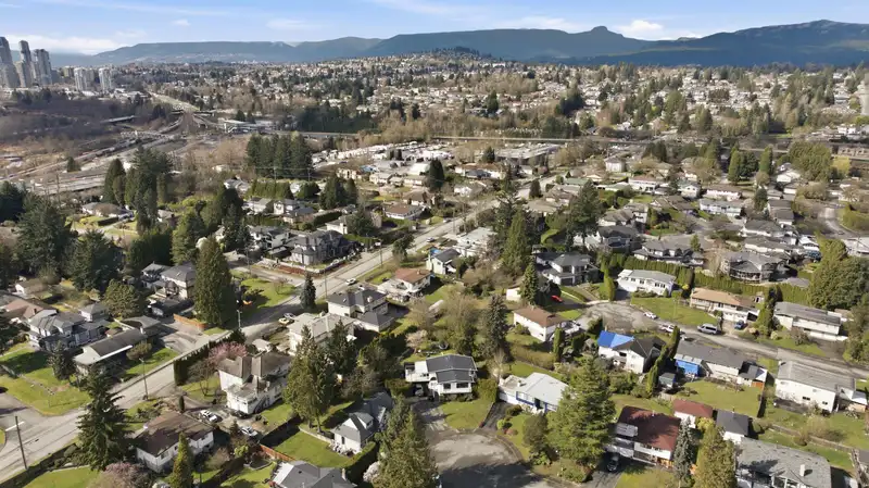 3355 CARDINAL DRIVE - photo 3 of 14