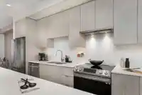 25 16355 21 AVENUE - thumbnail 1