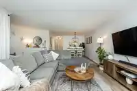 203 15991 THRIFT AVENUE - thumbnail 13