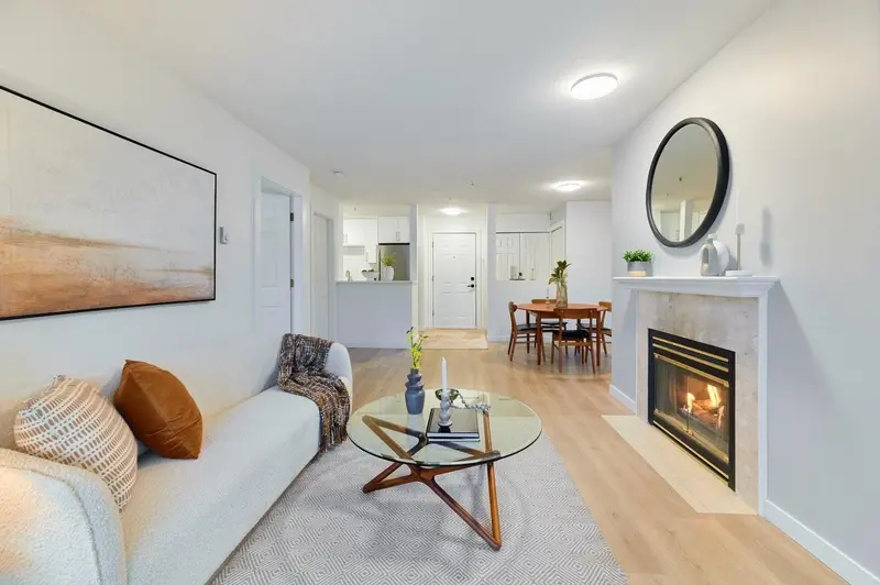 313 855 W 16TH STREET - photo 1 of 25