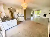206 1351 MARTIN STREET - thumbnail 9
