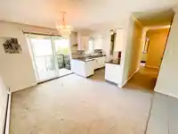206 1351 MARTIN STREET - thumbnail 10
