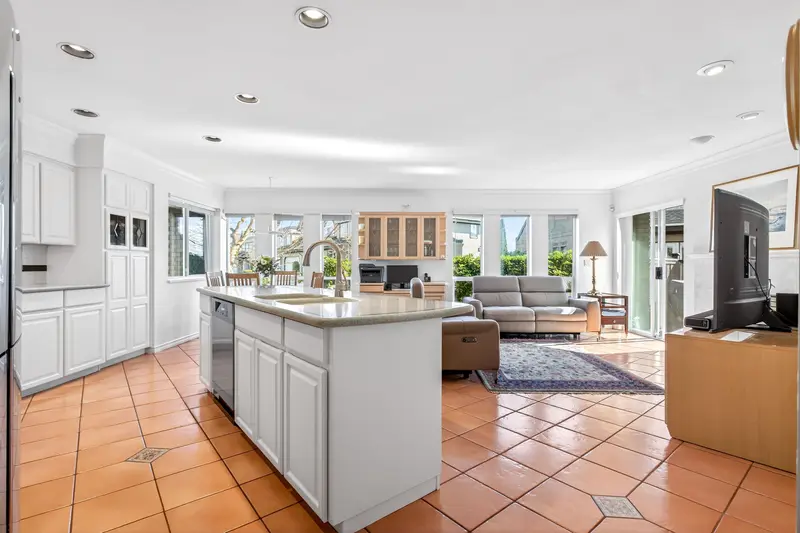 15 788 CITADEL DRIVE - photo 3 of 25