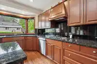 3251 144 STREET - thumbnail 14