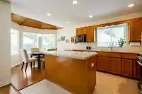 12926 19 AVENUE - thumbnail 10