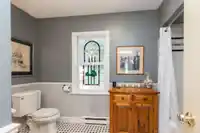 1196 HABGOOD STREET - thumbnail 18