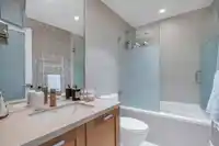203 1473 JOHNSTON ROAD - thumbnail 35