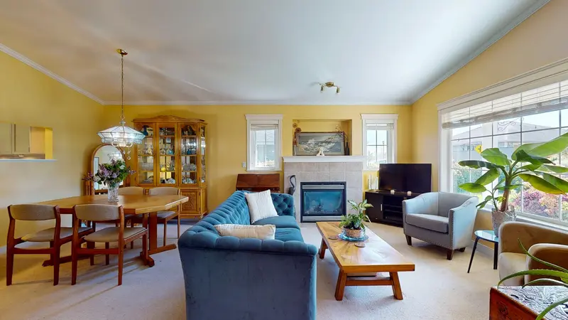 5722 EMILY WAY - photo 4 of 25