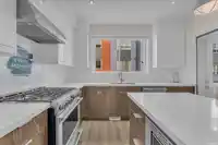 44 1670 160 STREET - thumbnail 12