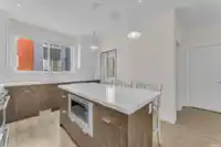 44 1670 160 STREET - thumbnail 10