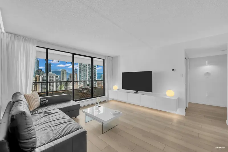 1703 6595 WILLINGDON AVENUE - photo 2 of 25