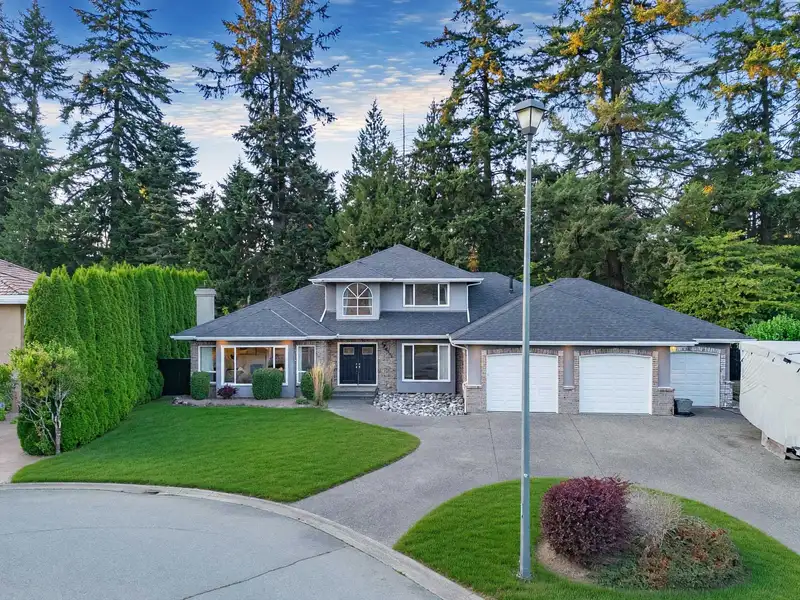 14455 30A AVENUE - photo 3 of 25