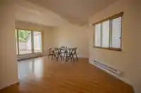 1469 MERKLIN STREET - thumbnail 17