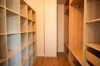 1469 MERKLIN STREET - thumbnail 5