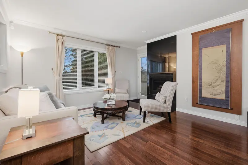 1558 BOWSER AVENUE - photo 4 of 25