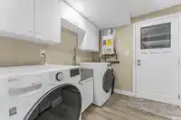 14717 16A AVENUE - thumbnail 21