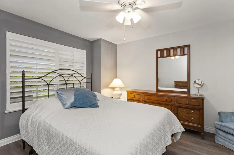 49 19649 53RD AVENUE - photo 4 of 25