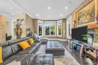 3098 162A STREET - thumbnail 3