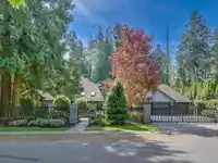 13556 18 AVENUE - thumbnail 2