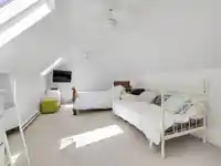 13556 18 AVENUE - thumbnail 32