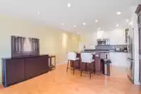 15136 BEACHVIEW AVENUE - thumbnail 6