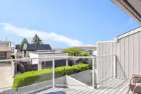 15136 BEACHVIEW AVENUE - thumbnail 9