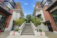 201 2940 KING GEORGE BOULEVARD - thumbnail 4