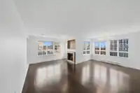 201 2940 KING GEORGE BOULEVARD - thumbnail 10