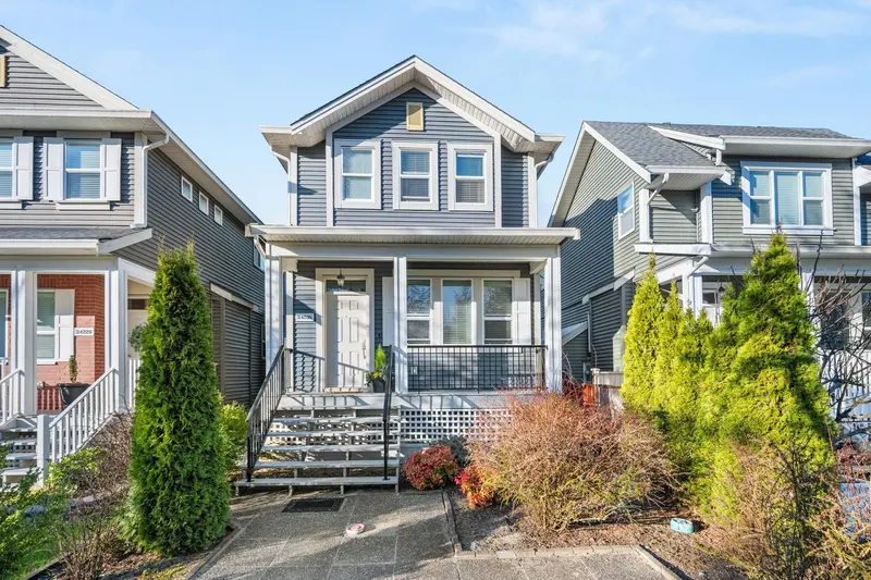 24235 102 AVENUE - photo 2 of 25