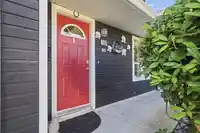 1425 129 STREET - thumbnail 3