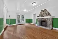 2555 128 STREET - thumbnail 5